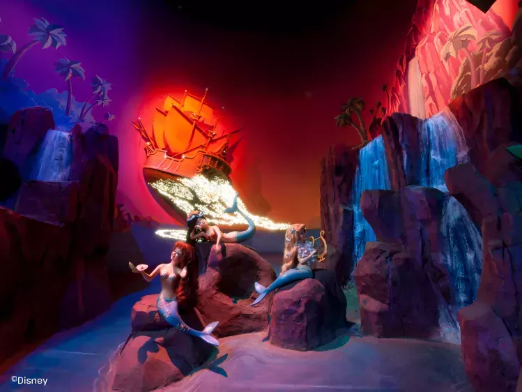 Disneyland Paris - Peter Pan's Flight - Schip met zeemeerminnen