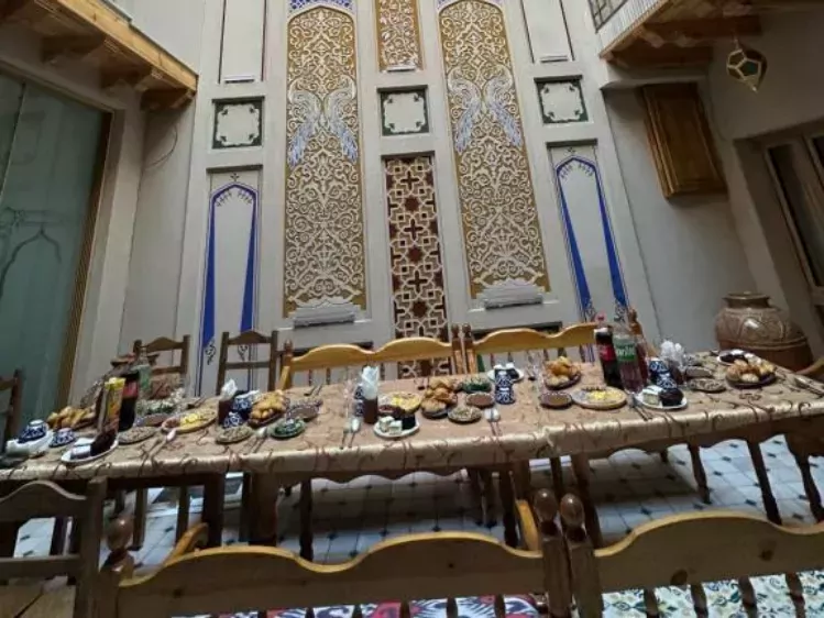 Restaurant van Rizo Boutique Hotel in Boechara