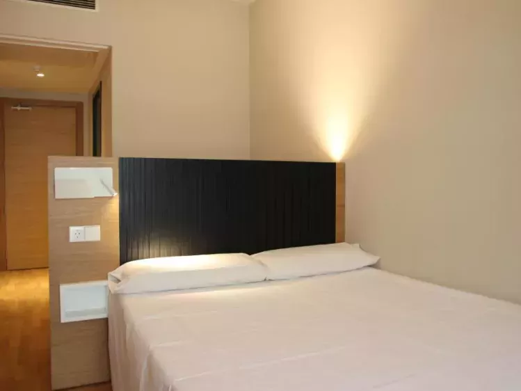 Hotel Alcantara, Caceres - voorbeeldkamer