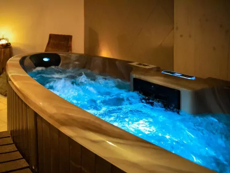 Hotel Vrchlabi Gendorf bubbelbad