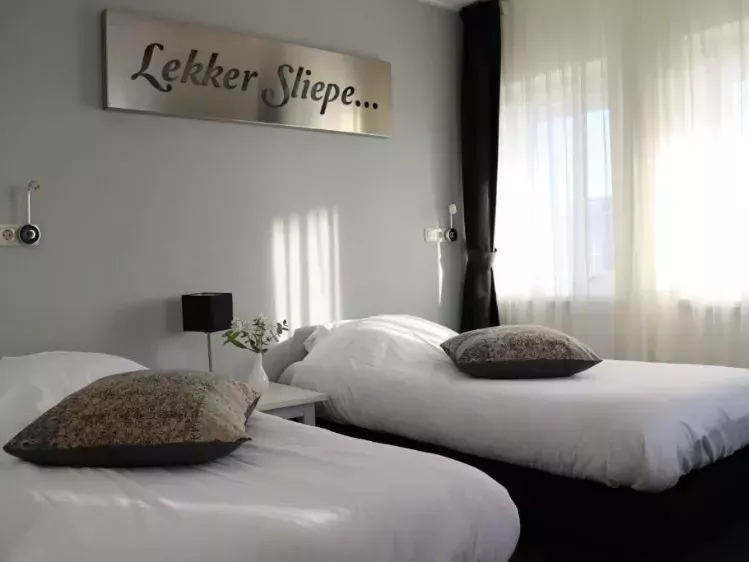 ACC - NL - IJL - Het Wapen van IJlst - tweepersoonskamer