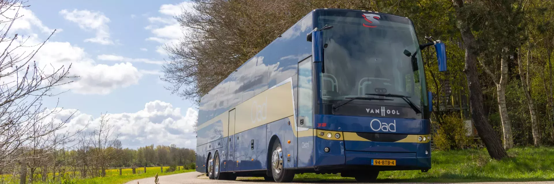 Luxe Excellent bus van Oad 