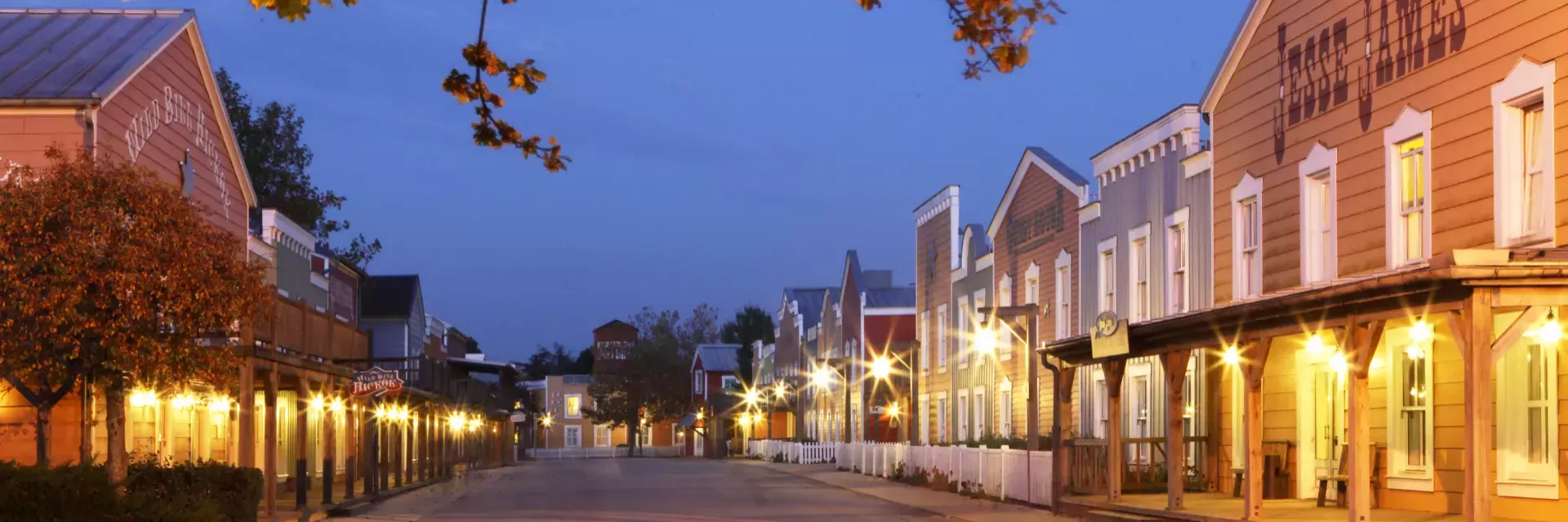 Disney Hotel Cheyenne - Jesse James