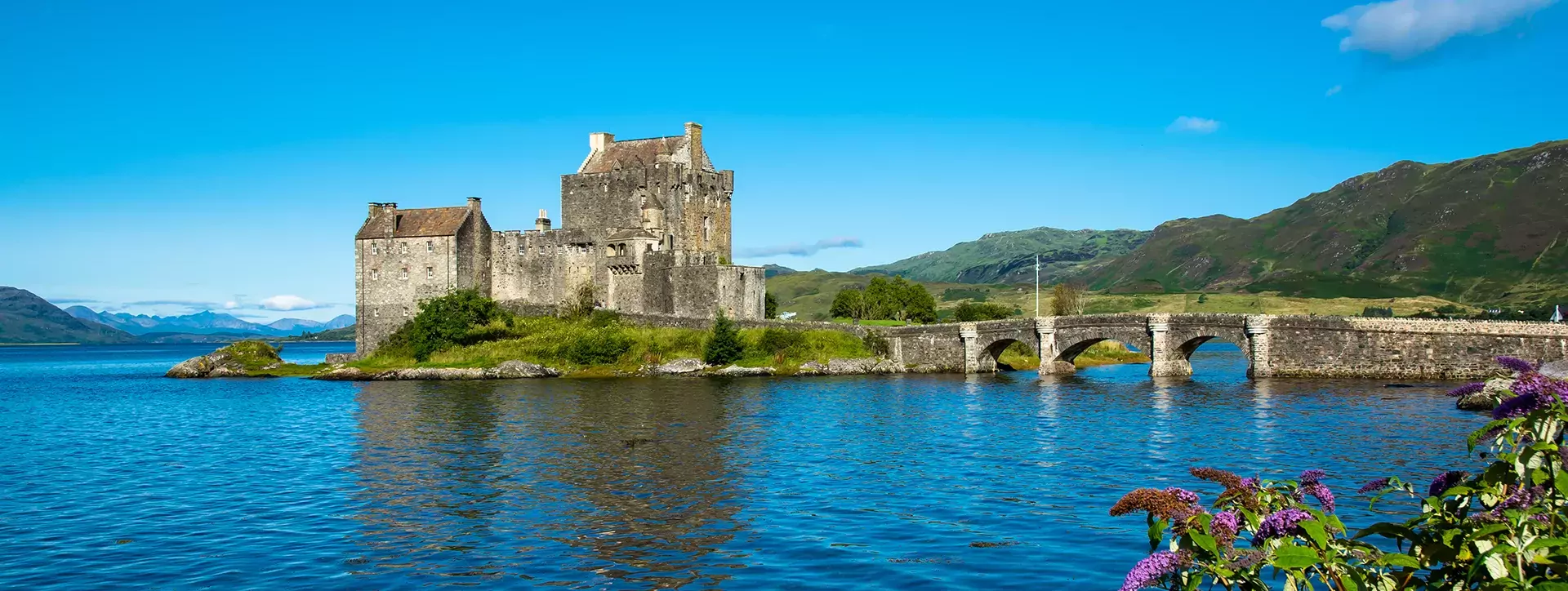 Schotland Eilean Donan Castle in Loch Duich 749x562