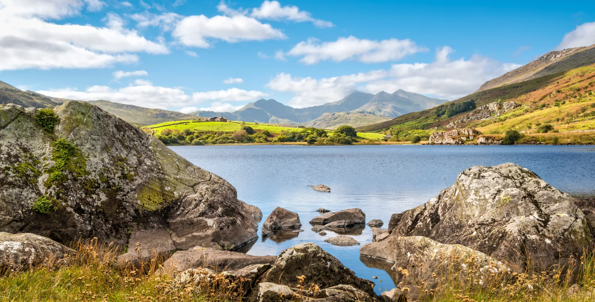 Llynnau Mymbyr meer in Snowdonia National Park, Wales, Groot-Brittannië