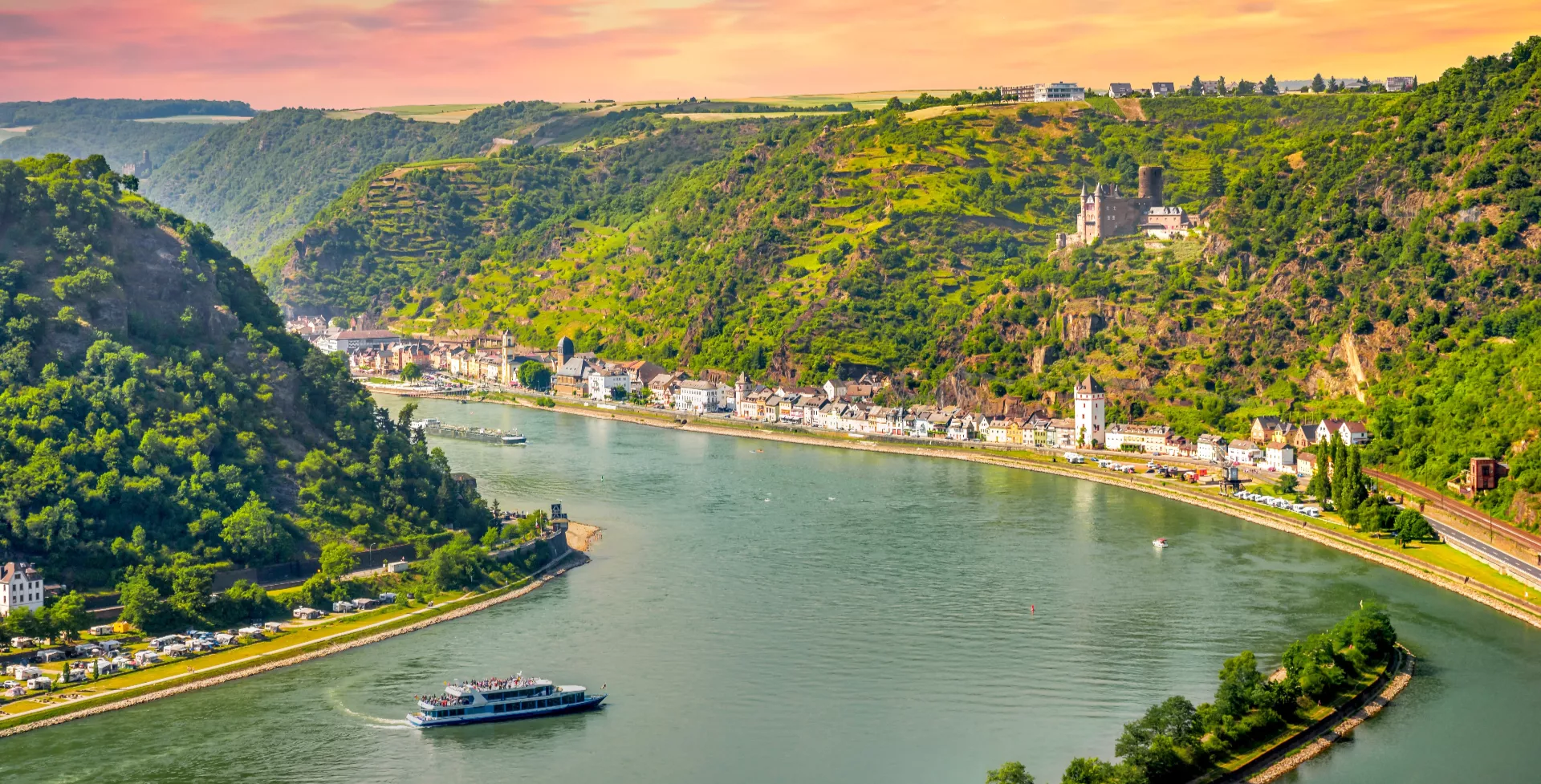 Loreley shutterstock_2261675717.webp