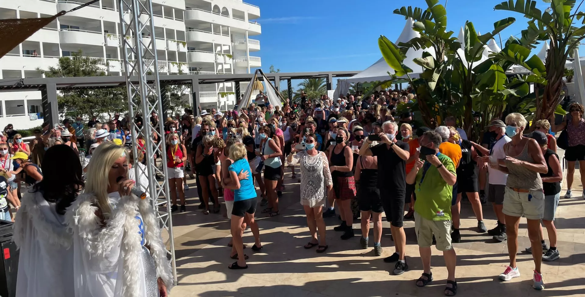 Marbella feest22e5fa12-9d1a-42f7-966b-8ee4729d06c6.webp