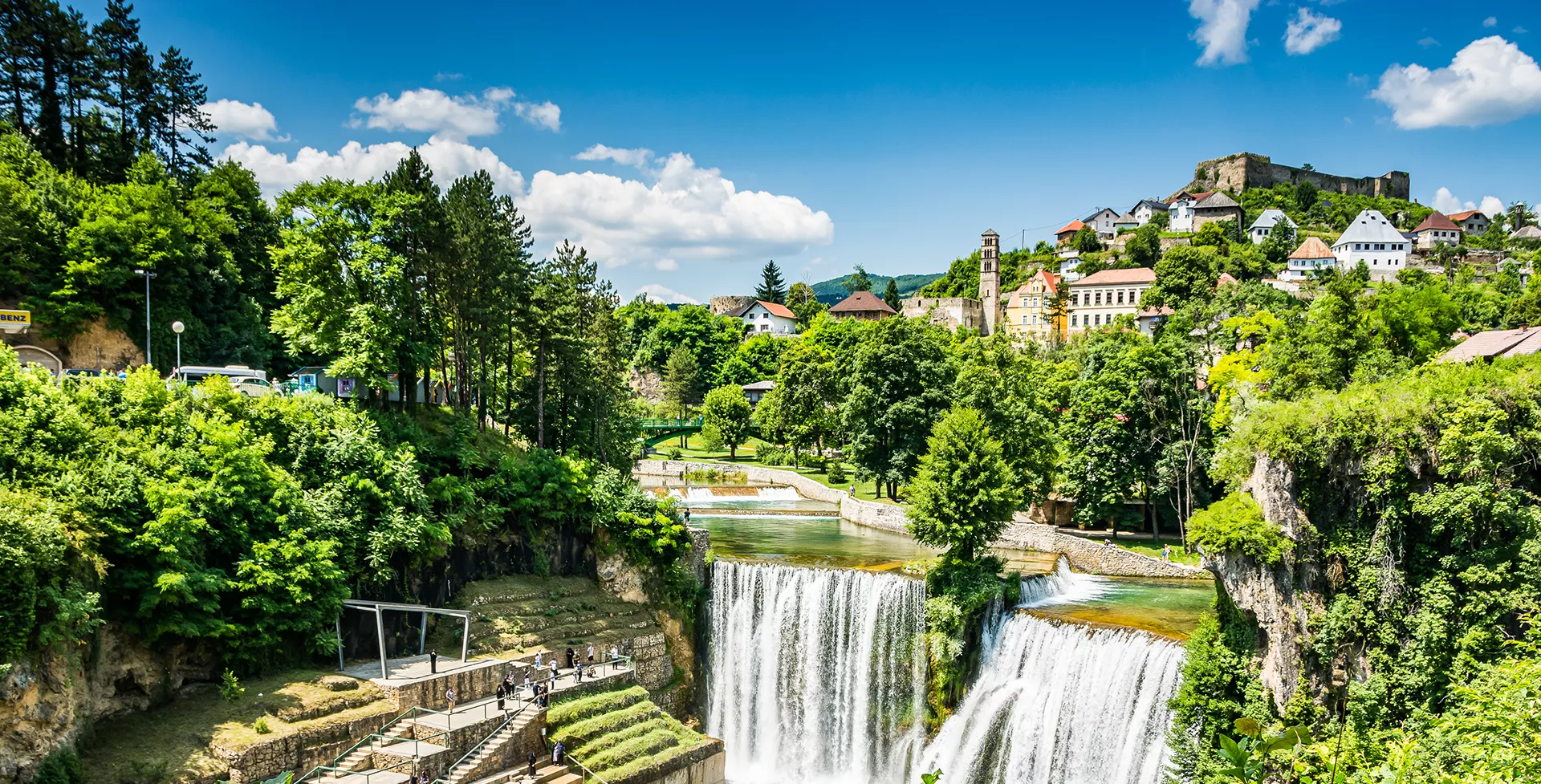 Bosnië watervallen bij het plaatsje Jajce