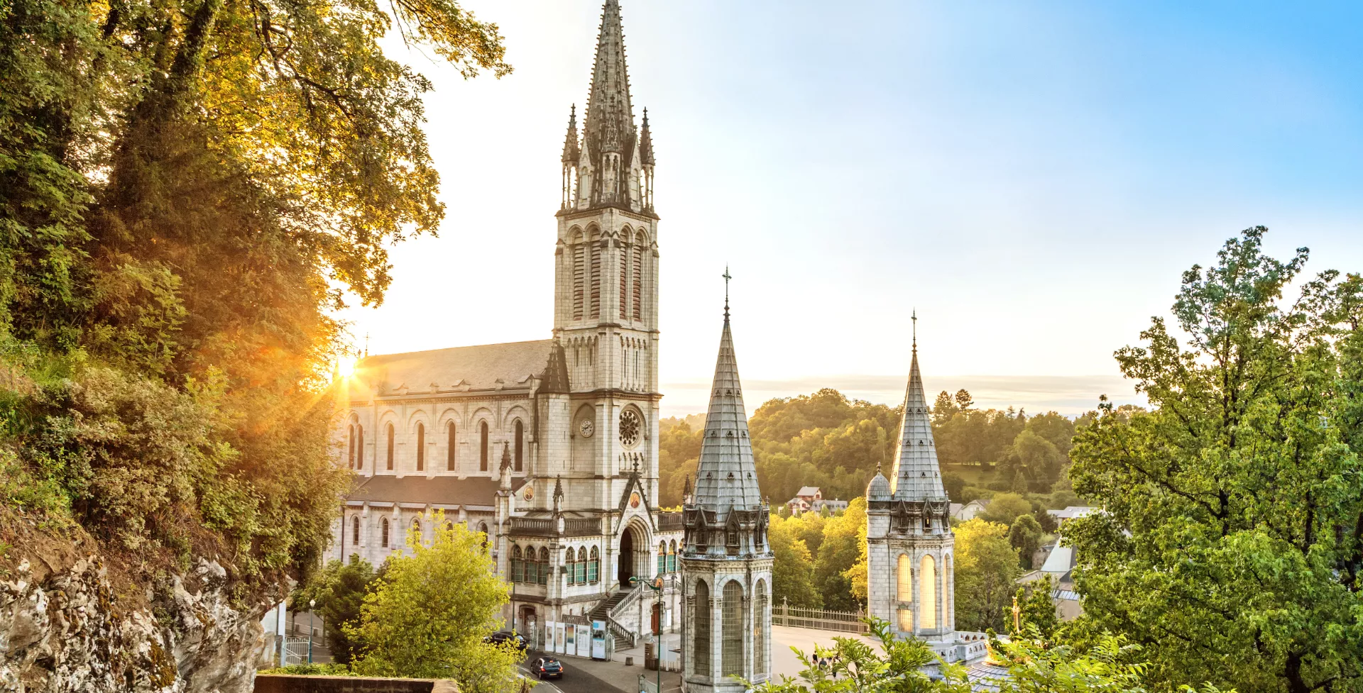 Frankrijk, Rozenkransbasiliek in Lourdes